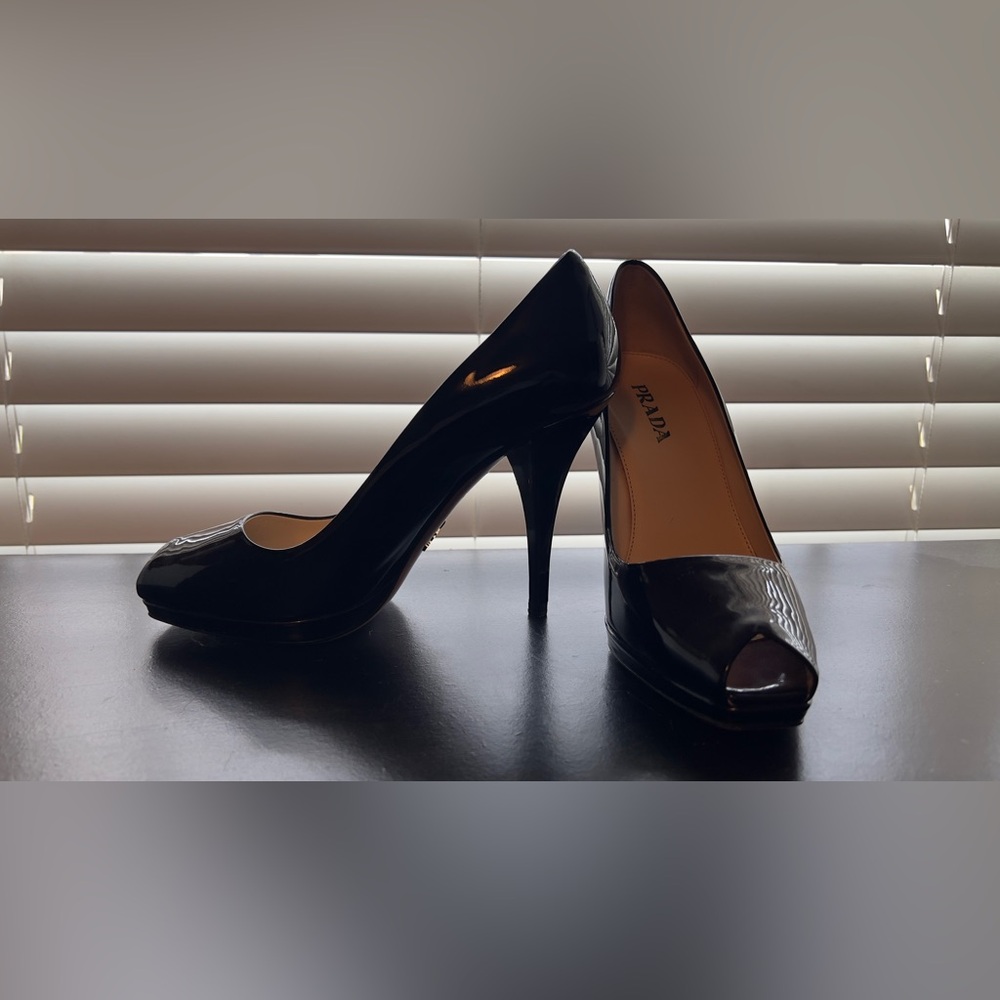 Prada Black Patent Leather Peep-Toe Pumps with Navy Insoles - Picture 2 of 4
